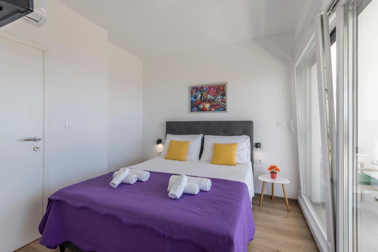 Luxury Villa La Nonna Ana - Heated Pool, Sea View, Near Split Kaštela Zewnętrze zdjęcie