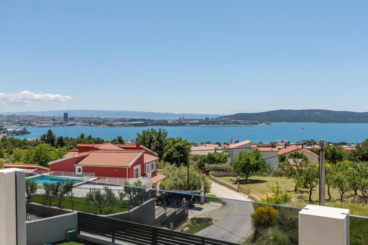 Luxury Villa La Nonna Ana - Heated Pool, Sea View, Near Split Kaštela Zewnętrze zdjęcie